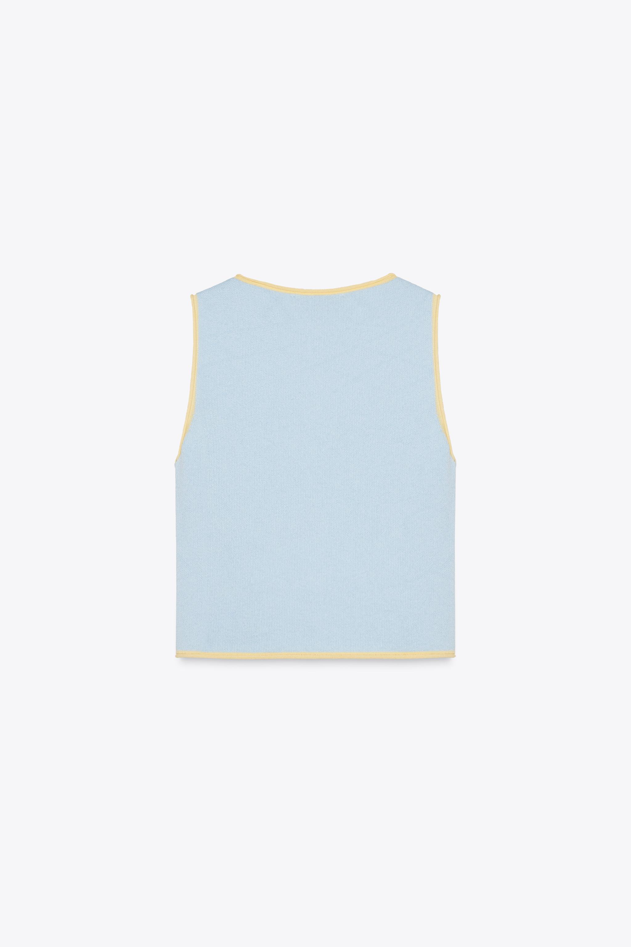 CONTRAST TRIM KNIT TOP